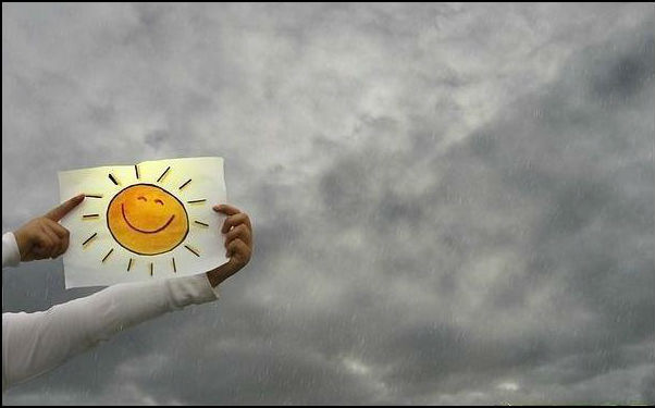 Al mal tiempo buena cara